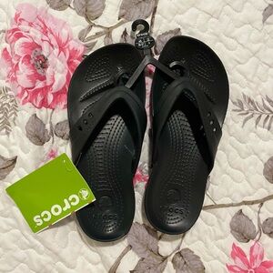 Crocs black sandals flip flops